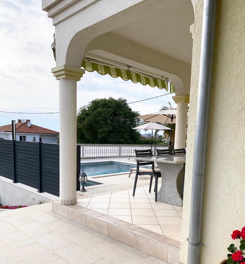 Apartment Komljenovic Pula Luaran gambar