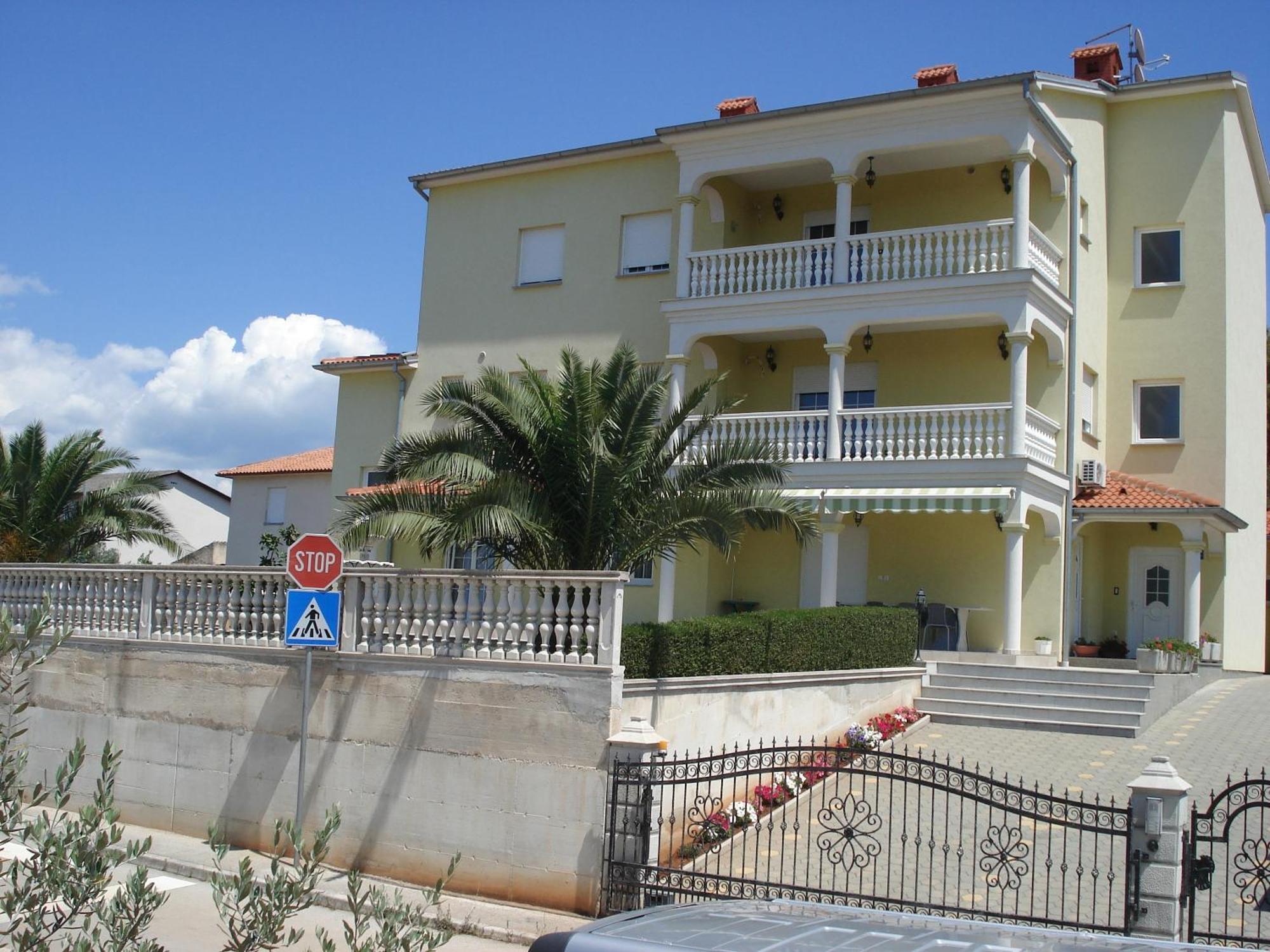 Apartment Komljenovic Pula Luaran gambar