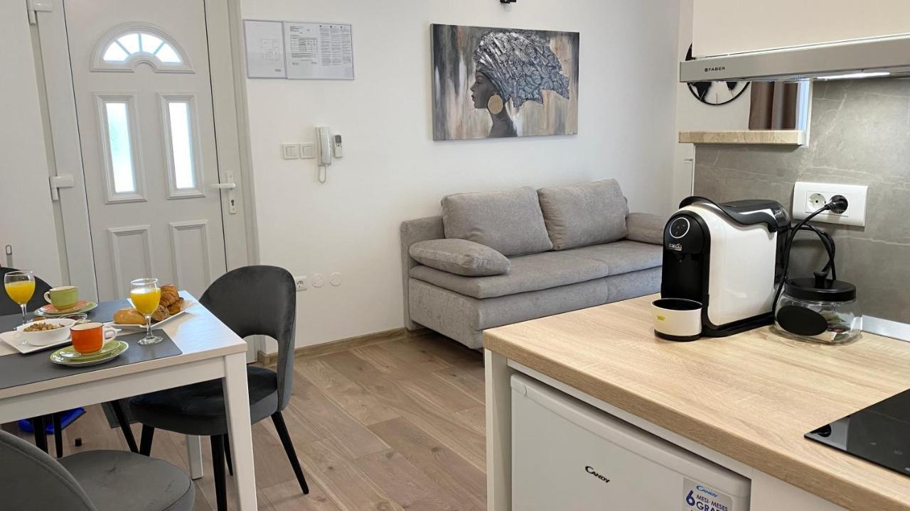 Apartment Komljenovic Pula Luaran gambar