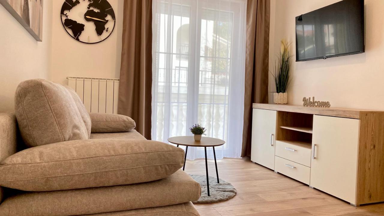 Apartment Komljenovic Pula Luaran gambar