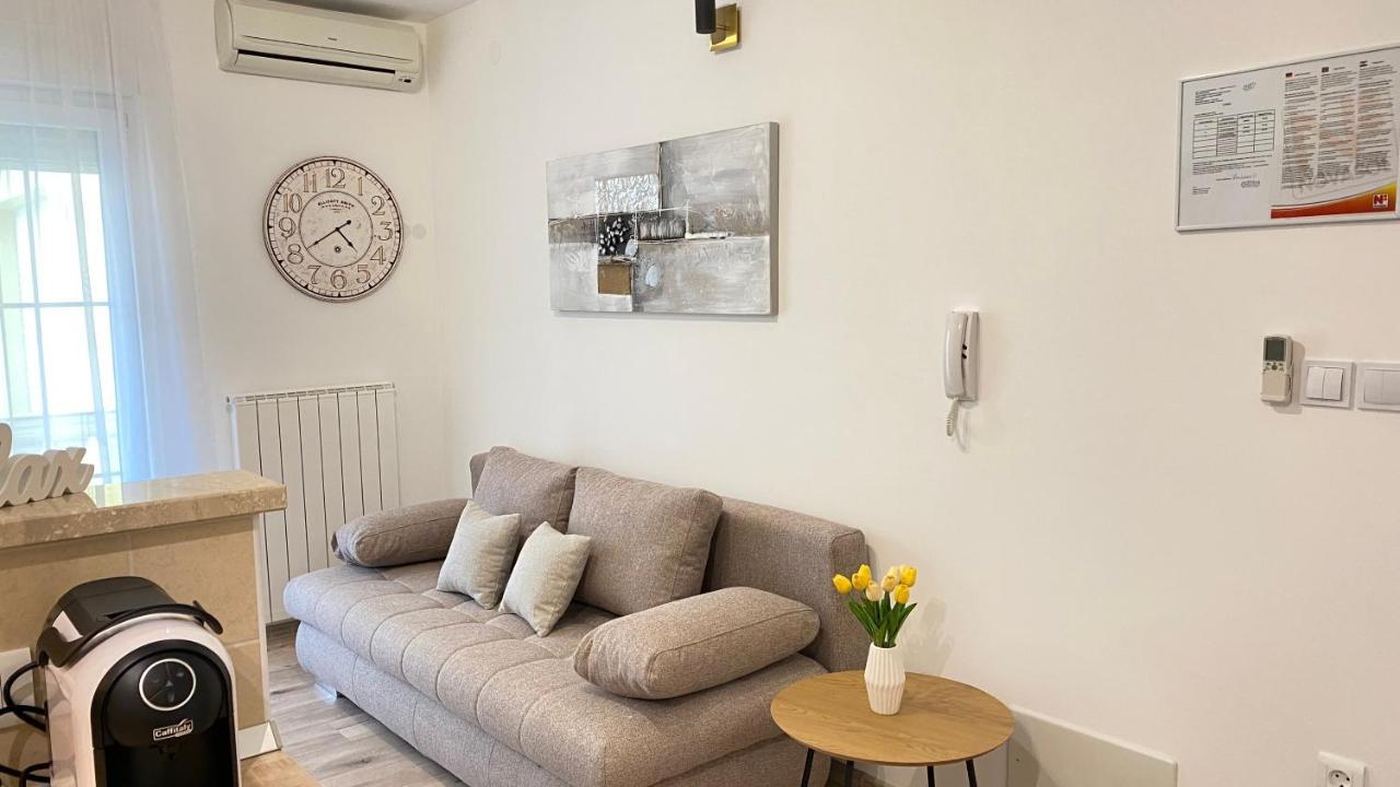 Apartment Komljenovic Pula Luaran gambar