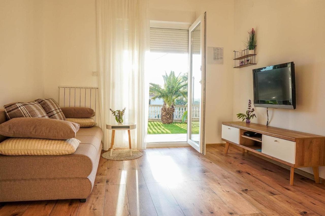 Apartment Komljenovic Pula Luaran gambar