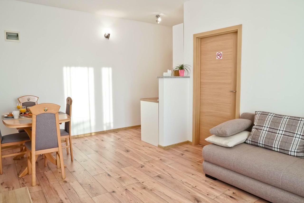 Apartment Komljenovic Pula Luaran gambar
