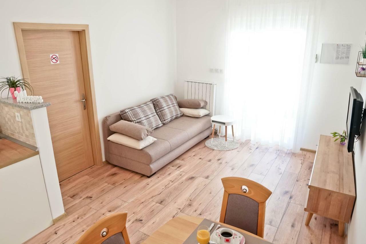 Apartment Komljenovic Pula Luaran gambar
